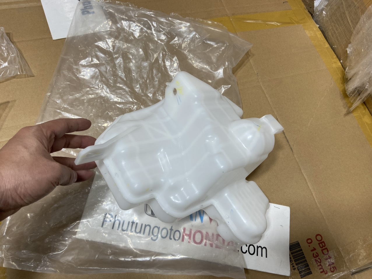 Bình nước rửa kính xe Honda CITY 2021-2022